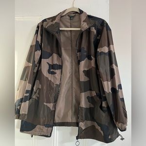 Target camo windbreaker